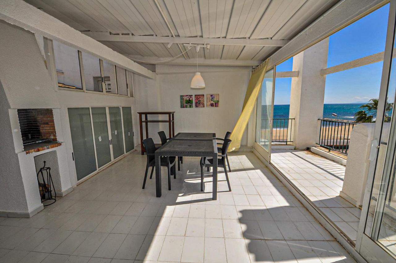 Tallats Litoral Costa Dorada - Only Families カンブリルス エクステリア 写真