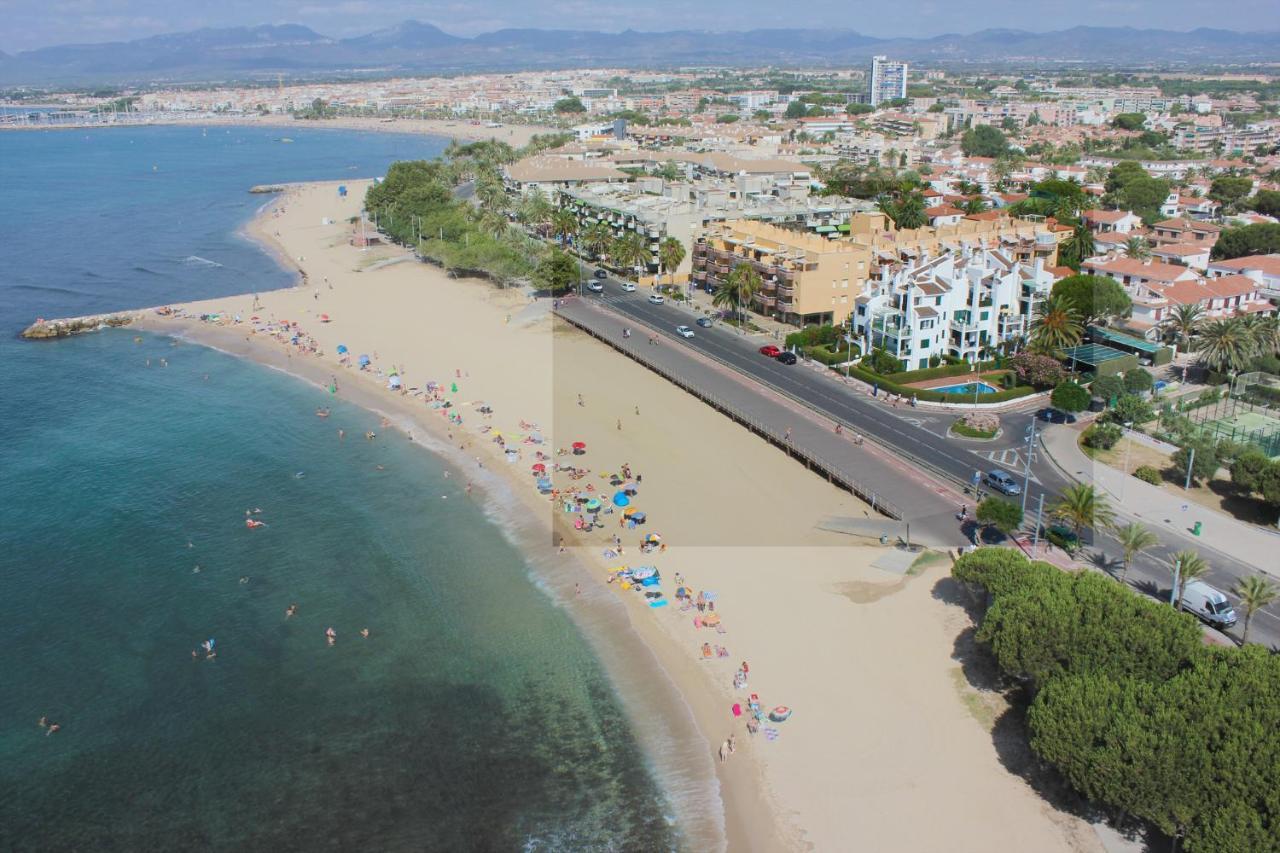 Tallats Litoral Costa Dorada - Only Families カンブリルス エクステリア 写真